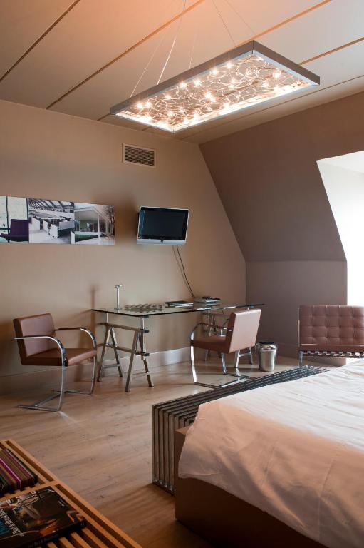 Recour 4* Poperinge